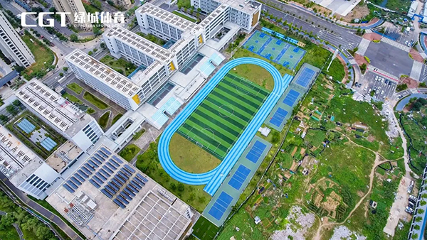 如何打造高质量的足球场?就选绿城体育专业人造草坪方案