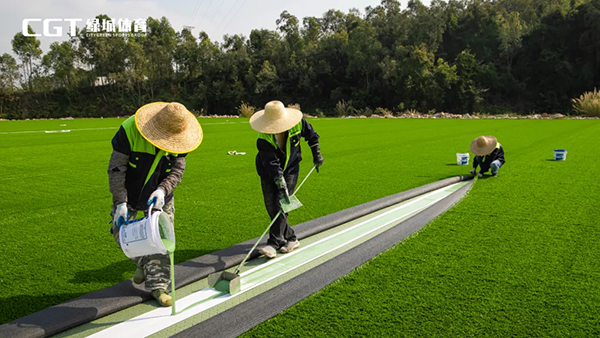 足球场人造草坪建造